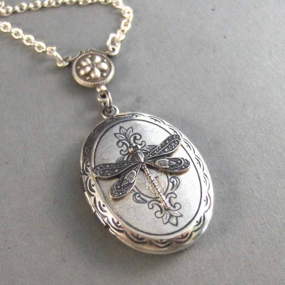 Dragonfly Locket Necklace Pendant Jewelry Vintage Antique Boho Silver Bohemian